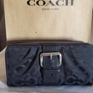 Coach wallet